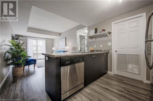 242 Rachel Crescent Unit# D, Kitchener, ON - Indoor Photo Showing Kitchen