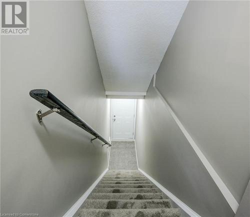 242 Rachel Crescent Unit# D, Kitchener, ON - Indoor Photo Showing Other Room