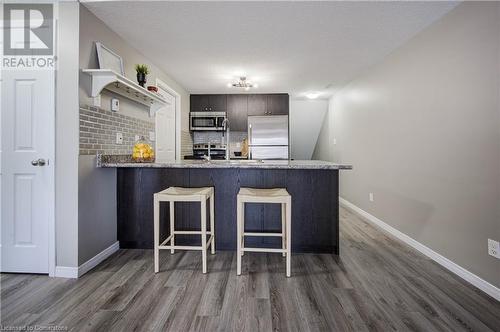 242 Rachel Crescent Unit# D, Kitchener, ON - Indoor Photo Showing Kitchen