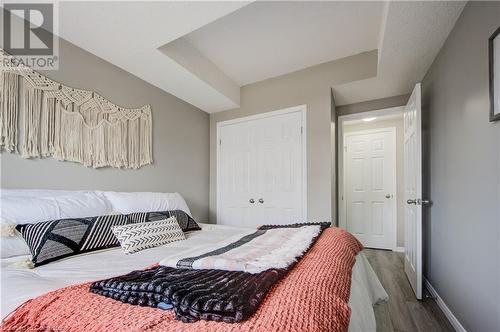 242 Rachel Crescent Unit# D, Kitchener, ON - Indoor Photo Showing Bedroom