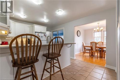 4539 Ontario Street, Lincoln, ON - Indoor Photo Showing Dining Room