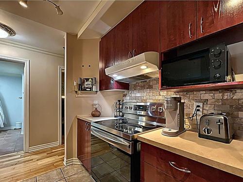 Kitchen - 3-8495 Rue Hochelaga, Montréal (Mercier/Hochelaga-Maisonneuve), QC - Indoor Photo Showing Kitchen