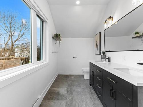 Salle de bains - 863 Rue Du Domaine, Saint-Jean-Sur-Richelieu, QC - Indoor Photo Showing Bathroom