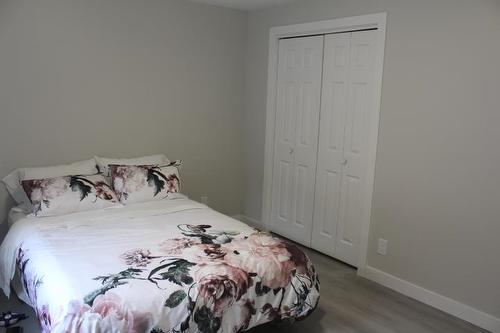 494 Dawson Street, Thunder Bay, ON - Indoor Photo Showing Bedroom