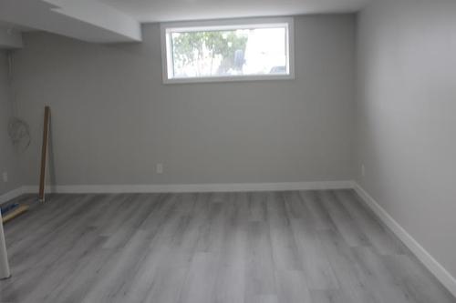 494 Dawson Street, Thunder Bay, ON - Indoor Photo Showing Other Room