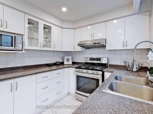 Upper-17 Baroness Cres, Toronto, ON - Indoor Photo Showing Kitchen With Double Sink