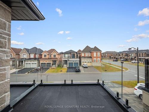 6 Conklin Cres, Aurora, ON - Outdoor With Balcony