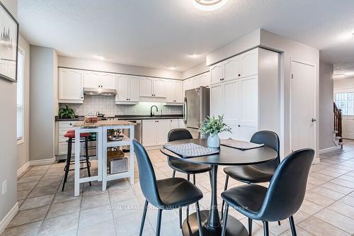 554 Dansbury Dr, Waterloo, ON - Indoor Photo Showing Dining Room