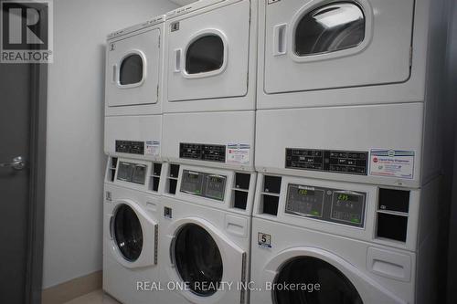 122 - 77 Leland Street, Hamilton, ON - Indoor Photo Showing Laundry Room