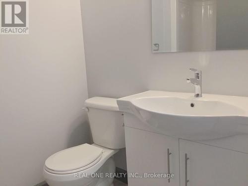 122 - 77 Leland Street, Hamilton, ON - Indoor Photo Showing Bathroom