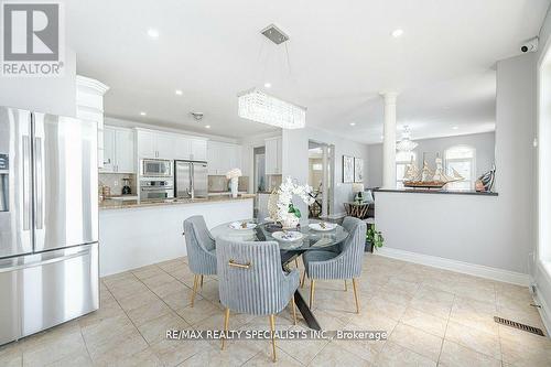 2 Belleville Drive, Brampton, ON - Indoor Photo Showing Dining Room