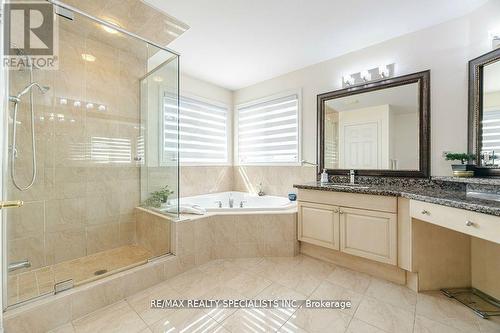 2 Belleville Drive, Brampton, ON - Indoor Photo Showing Bathroom