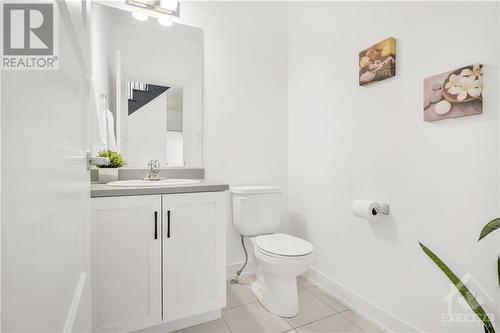 603 Noriker Court, Richmond, ON - Indoor Photo Showing Bathroom