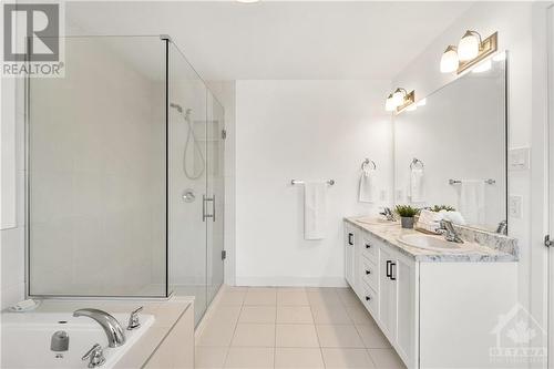 603 Noriker Court, Richmond, ON - Indoor Photo Showing Bathroom