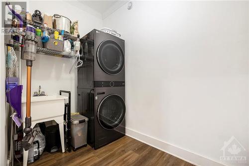 734 Powers Road, Perth, ON - Indoor Photo Showing Laundry Room