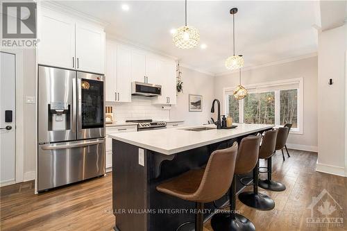 734 Powers Road, Tay Valley, ON - Indoor Photo Showing Kitchen With Upgraded Kitchen