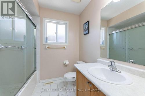 14 Passfield Trail, Brampton, ON - Indoor Photo Showing Bathroom