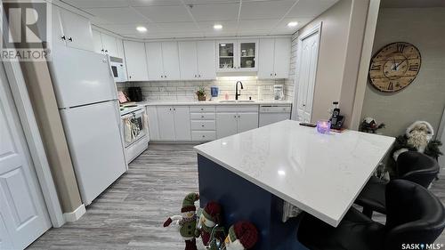 312 1622 Acadia Drive, Saskatoon, SK - Indoor Photo Showing Kitchen