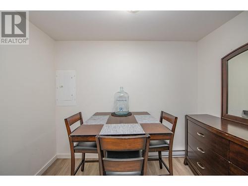 2080 Mountain View Avenue Unit# 120, Lumby, BC - Indoor Photo Showing Dining Room