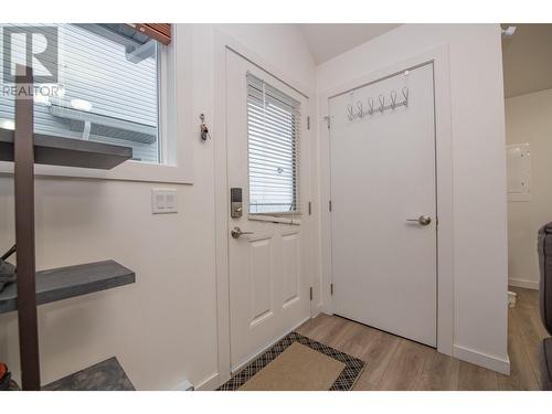 2080 Mountain View Avenue Unit# 120, Lumby, BC - Indoor Photo Showing Other Room