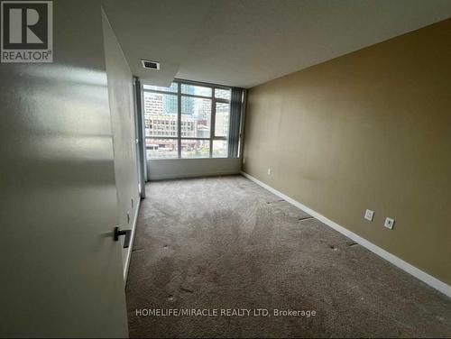 847 - 10 Capreol Court, Toronto, ON - Indoor Photo Showing Other Room