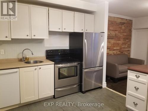 Main&Lo - 14 Hartford Avenue, Toronto, ON - Indoor Photo Showing Kitchen