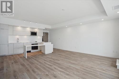 370 Martha Street S, Burlington, ON - Indoor Photo Showing Kitchen