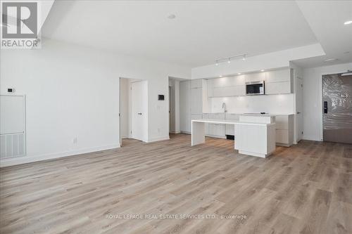 370 Martha Street S, Burlington, ON - Indoor Photo Showing Kitchen