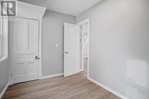 5082 St. Lawrence Avenue, Niagara Falls, ON - Indoor Photo Showing Other Room