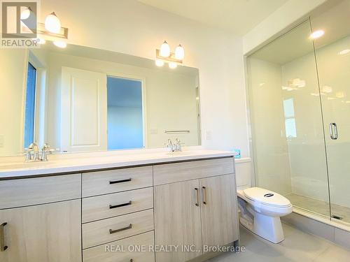 42 Misthollow Crescent, Markham, ON - Indoor Photo Showing Bathroom