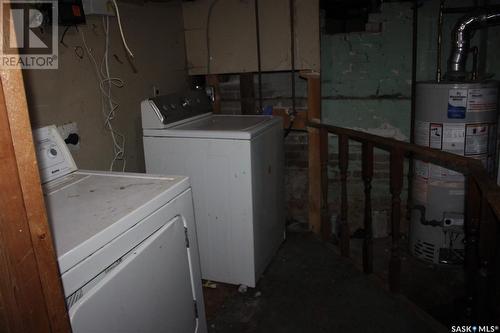 1913 Montreal Street, Regina, SK - Indoor Photo Showing Laundry Room