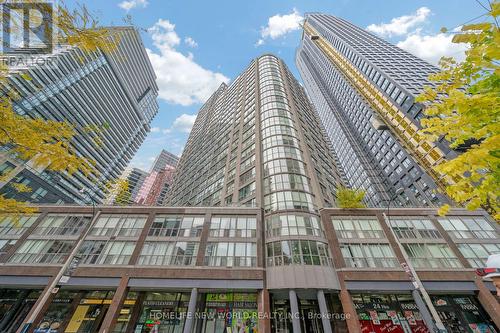 512 - 24 Wellesley Street W, Toronto, ON - Outdoor With Facade