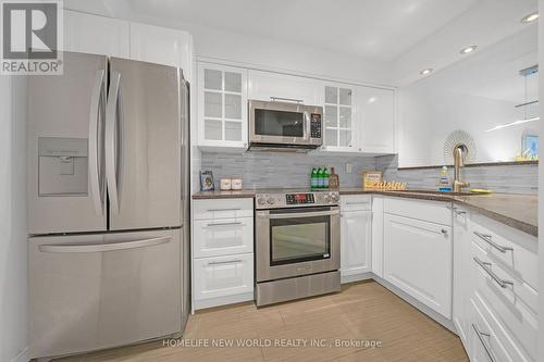 512 - 24 Wellesley Street W, Toronto, ON - Indoor Photo Showing Kitchen With Stainless Steel Kitchen With Upgraded Kitchen