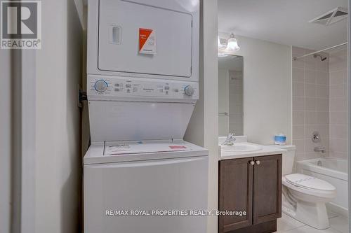 434 - 2789 Eglinton Avenue E, Toronto, ON - Indoor Photo Showing Laundry Room