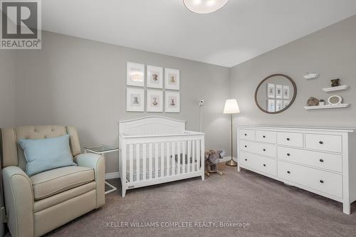 7 Mcfarland Street, Thorold (562 - Hurricane/Merrittville), ON - Indoor Photo Showing Bedroom