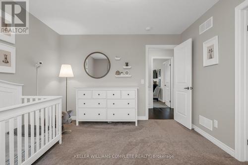 7 Mcfarland Street, Thorold (562 - Hurricane/Merrittville), ON - Indoor Photo Showing Bedroom