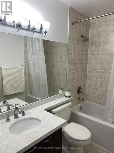 1116 - 509 Beecroft Road, Toronto, ON - Indoor Photo Showing Bathroom