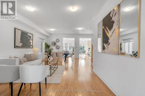 337 Moody Street, Southgate, ON - Indoor Photo Showing Living Room