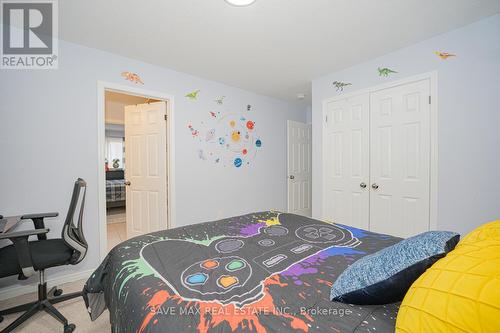 51 Burgess Crescent, Brantford, ON - Indoor Photo Showing Bedroom