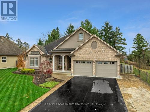 22 Martha Court, Pelham, ON - Outdoor With Facade