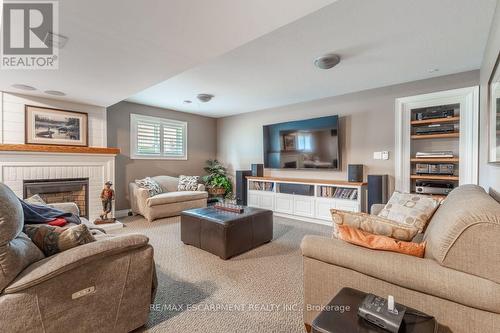 22 Martha Court, Pelham, ON - Indoor Photo Showing Living Room With Fireplace