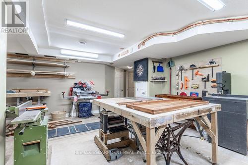 22 Martha Court, Pelham, ON - Indoor Photo Showing Other Room