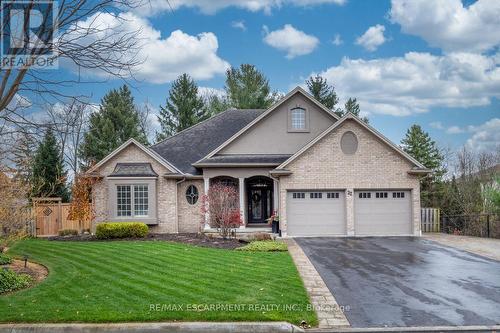 22 Martha Court, Pelham, ON - Outdoor With Facade