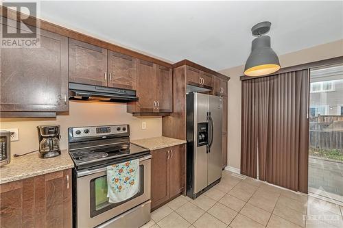 3121 Burritts Rapids Place, Ottawa, ON - Indoor Photo Showing Kitchen