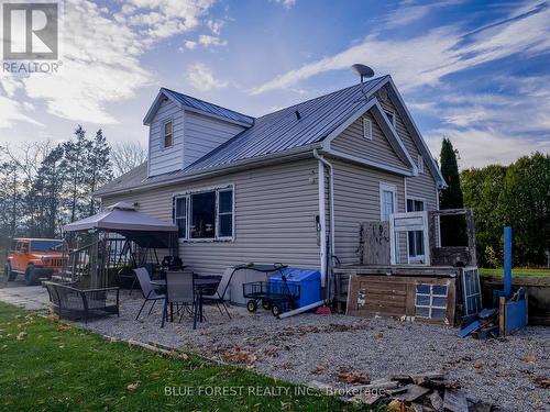 30155 Celtic Line, Dutton/Dunwich (Dutton), ON - Outdoor With Deck Patio Veranda