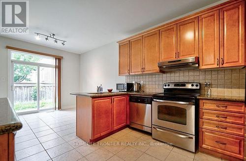 8 Campi Road, Vaughan, ON - Indoor Photo Showing Kitchen With Stainless Steel Kitchen