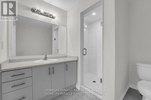 150 Sonoma Lane, Hamilton, ON - Indoor Photo Showing Bathroom