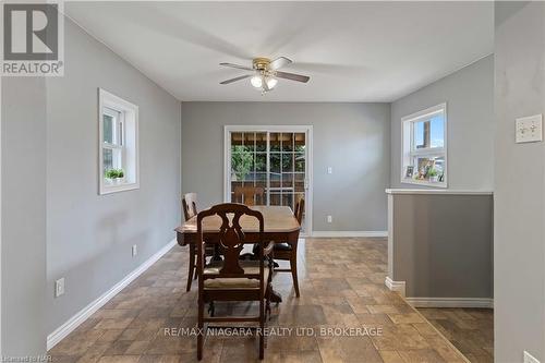 112 Clara Street, Thorold, ON - Indoor Photo Showing Dining Room