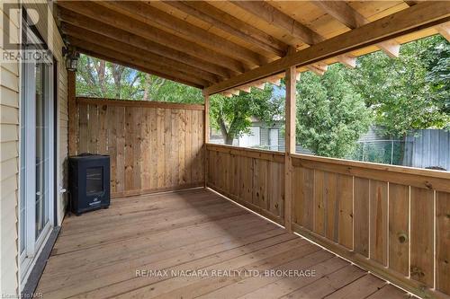 112 Clara Street, Thorold, ON - Outdoor With Deck Patio Veranda With Exterior