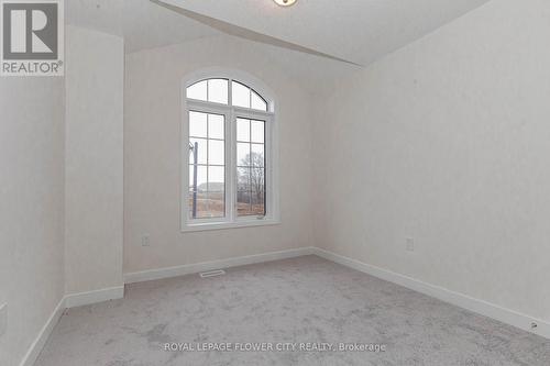 129 Henshaw Drive, Erin, ON - Indoor Photo Showing Other Room